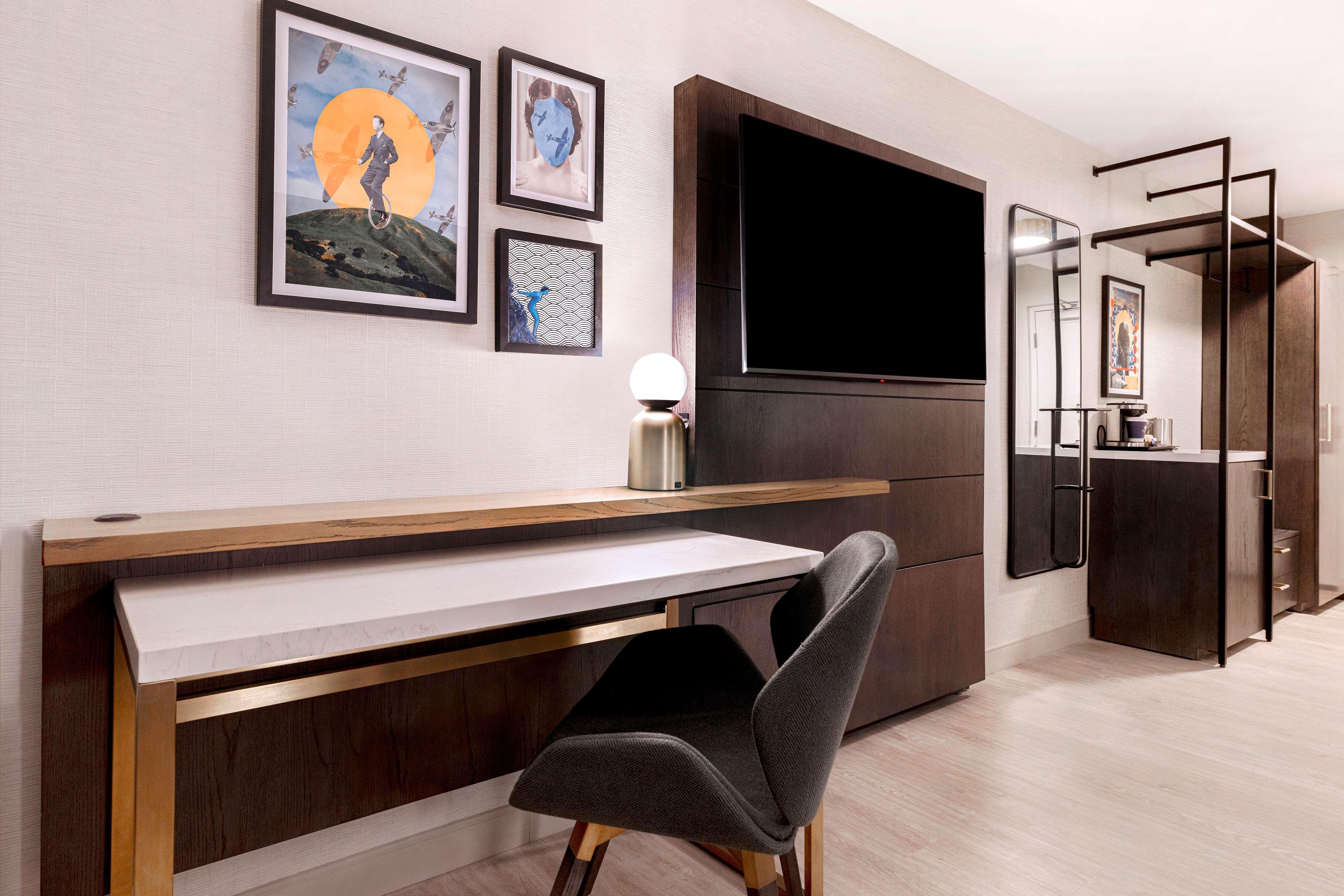 ดับเบิลทรี บาย ฮิลตัน ปาล์มเดล แคลิฟอร์เนีย Hotel พาล์มเดล ภายนอก รูปภาพ