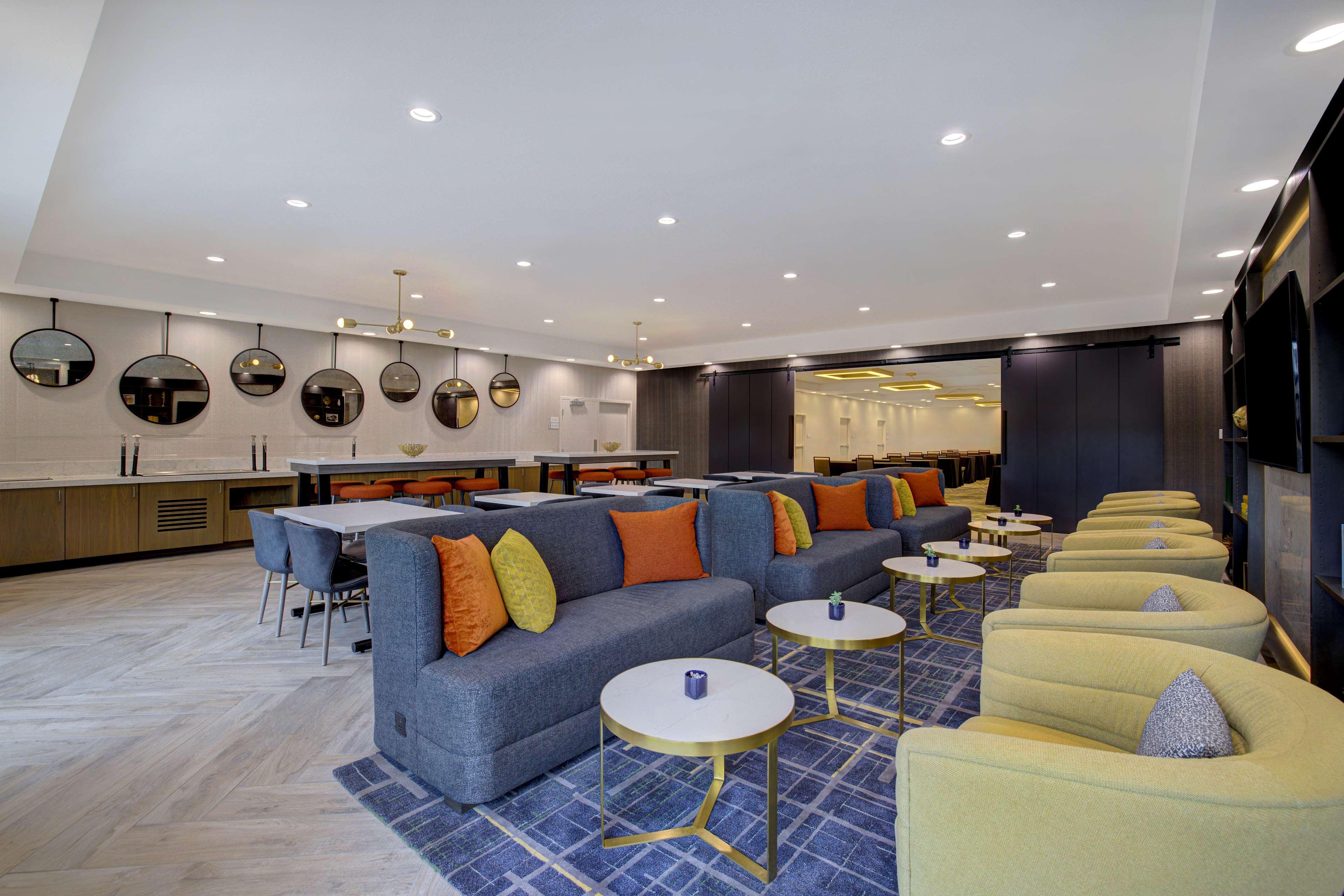 ดับเบิลทรี บาย ฮิลตัน ปาล์มเดล แคลิฟอร์เนีย Hotel พาล์มเดล ภายนอก รูปภาพ