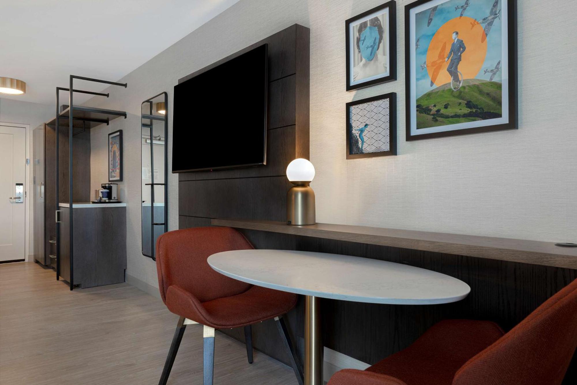 ดับเบิลทรี บาย ฮิลตัน ปาล์มเดล แคลิฟอร์เนีย Hotel พาล์มเดล ภายนอก รูปภาพ